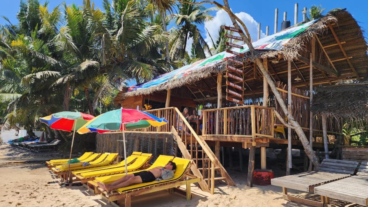 White Lion Paradise Dikwella Batigama Екстериор снимка