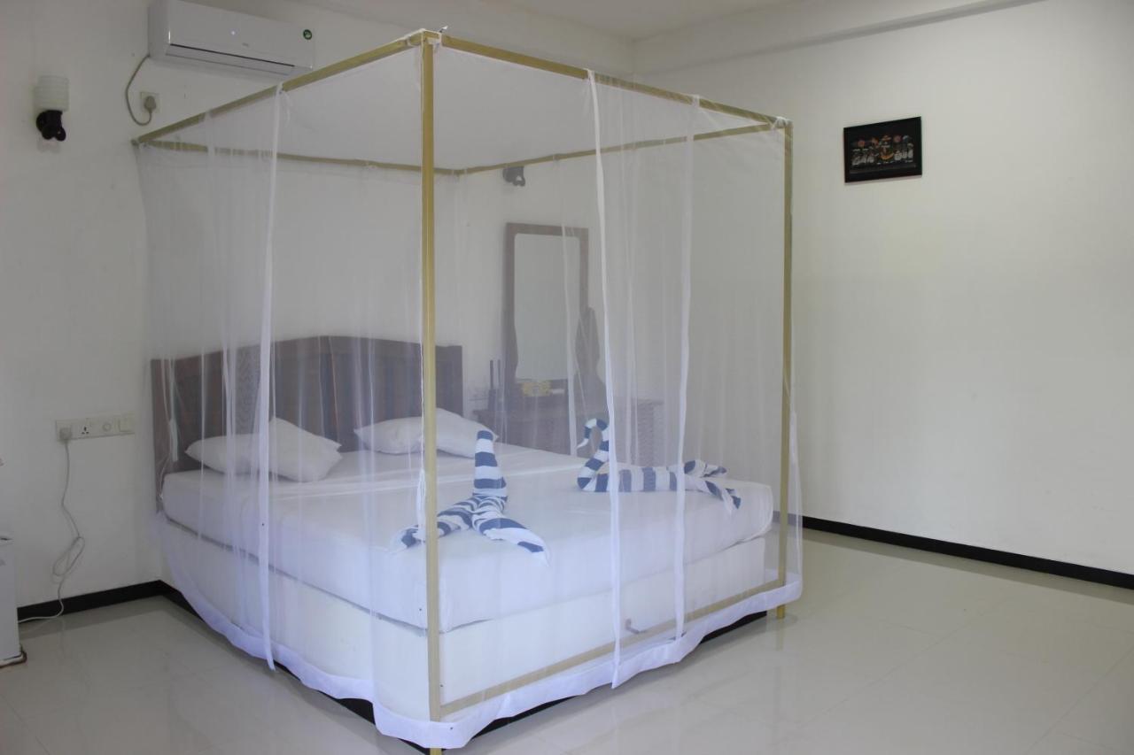 White Lion Paradise Dikwella Batigama Екстериор снимка